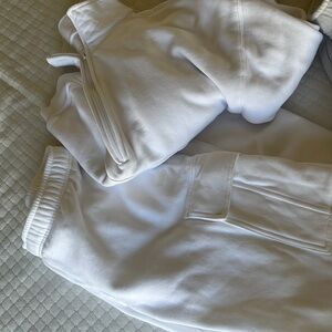 Aritiza white set